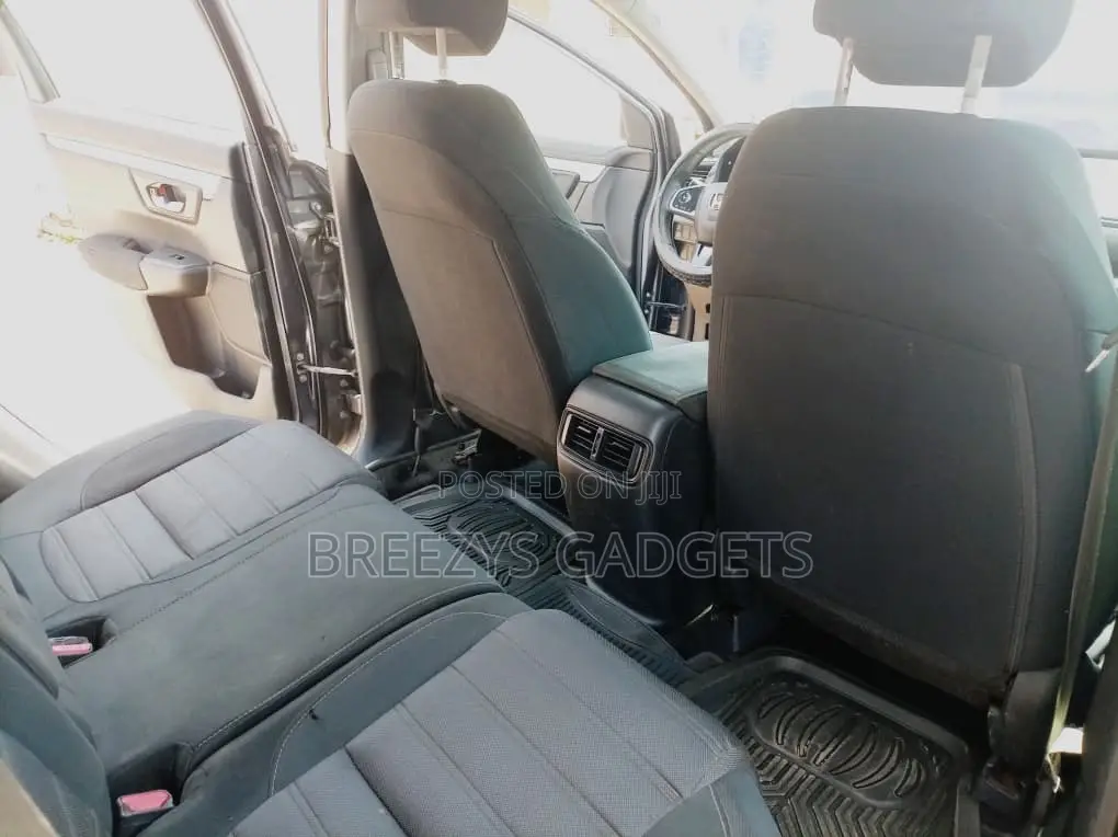 Honda CR-V LX 2.4 2019 Gray