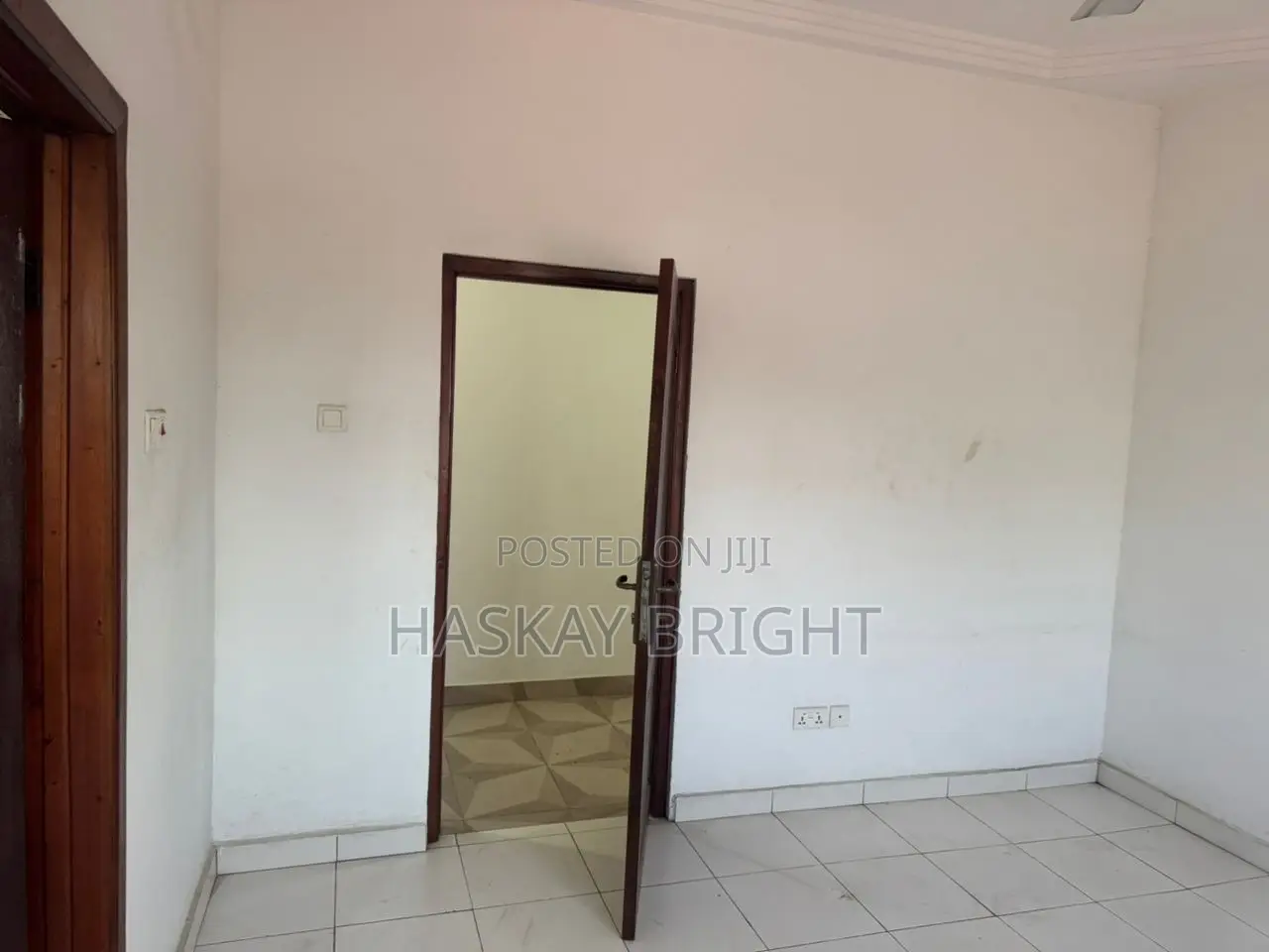 3bdrm Apartment in Tantra Hills for rent