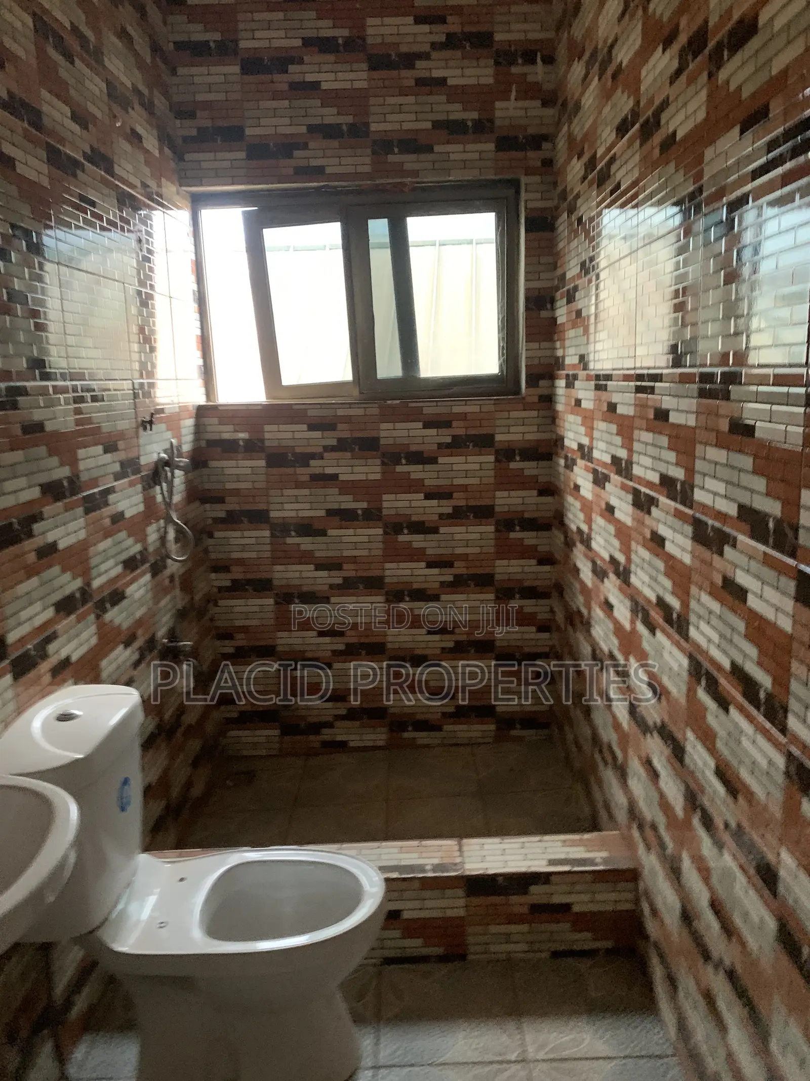 2bdrm Apartment in Ashongman Estate for rent