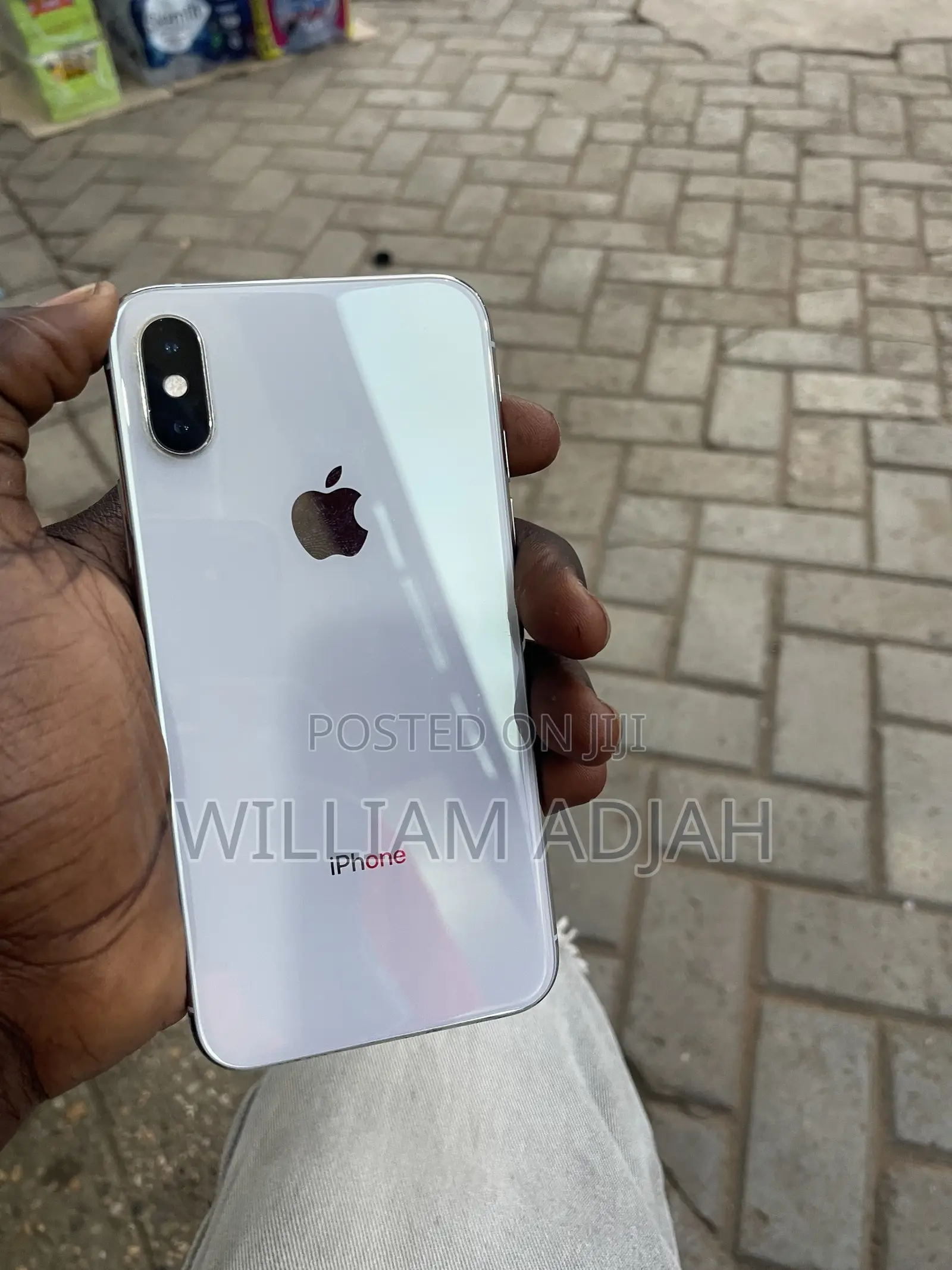 Apple iPhone XS 64 GB White