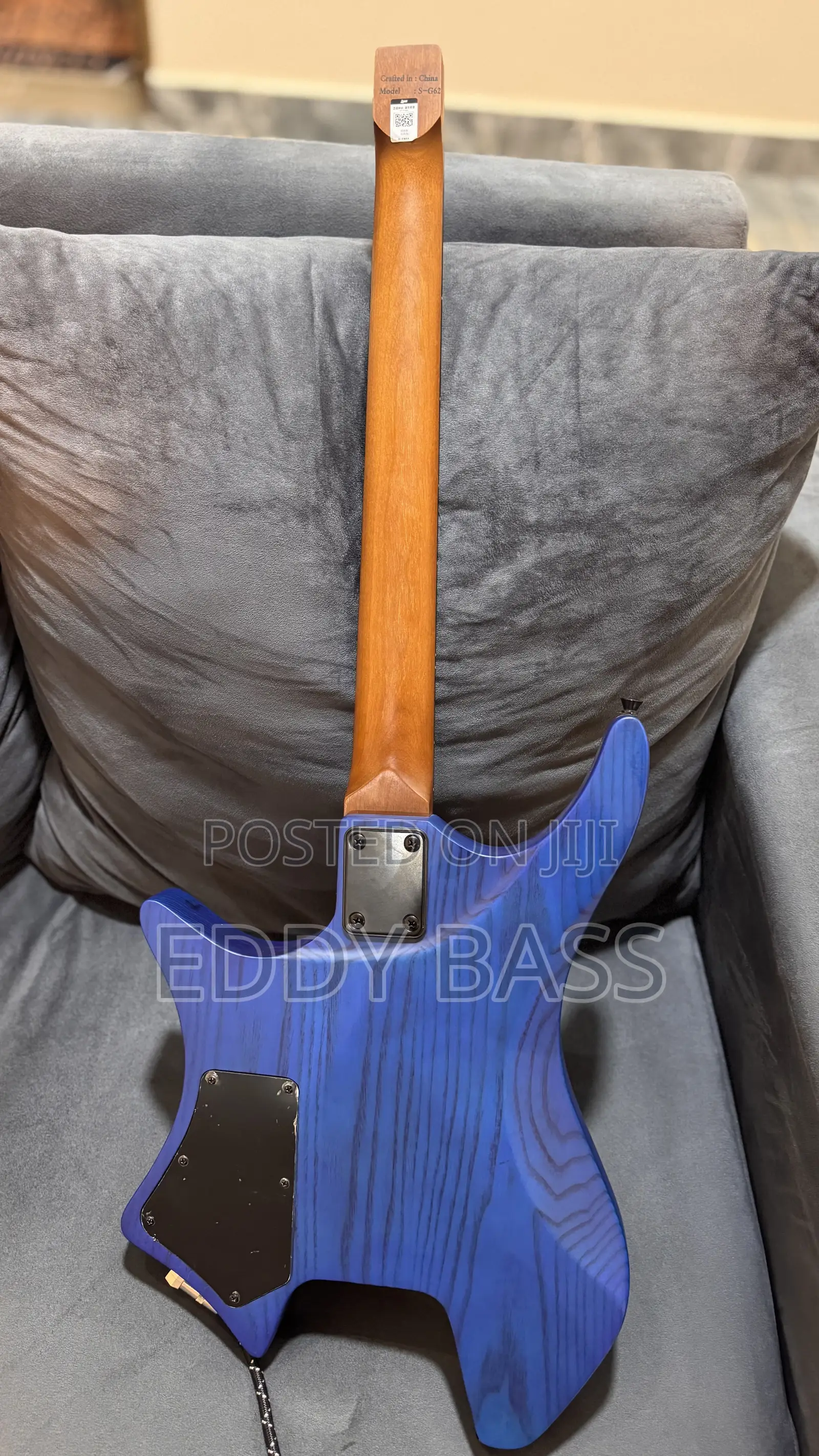 Luxars Headless Electric Guitar