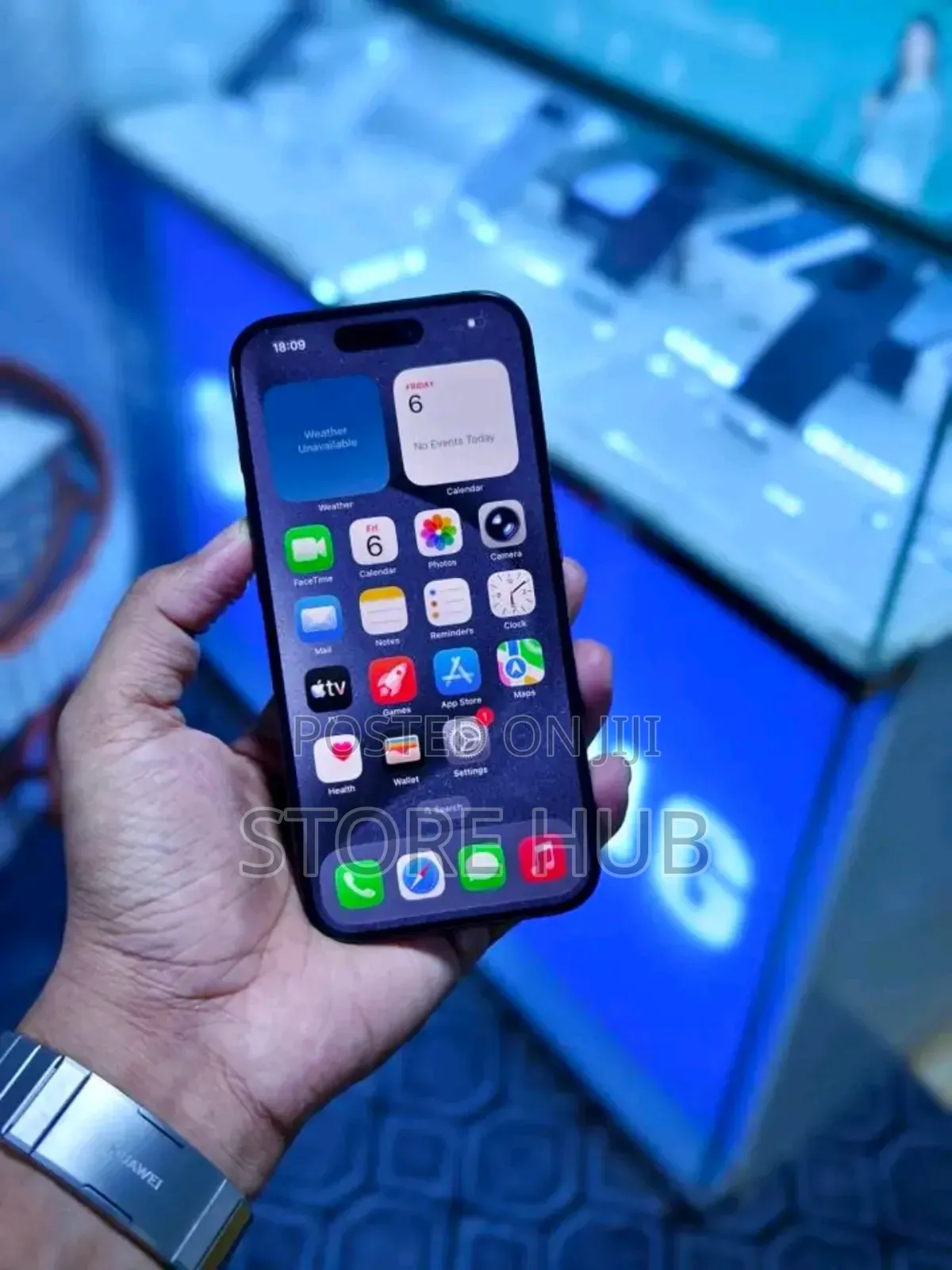 New Apple iPhone 15 Pro 128 GB Black