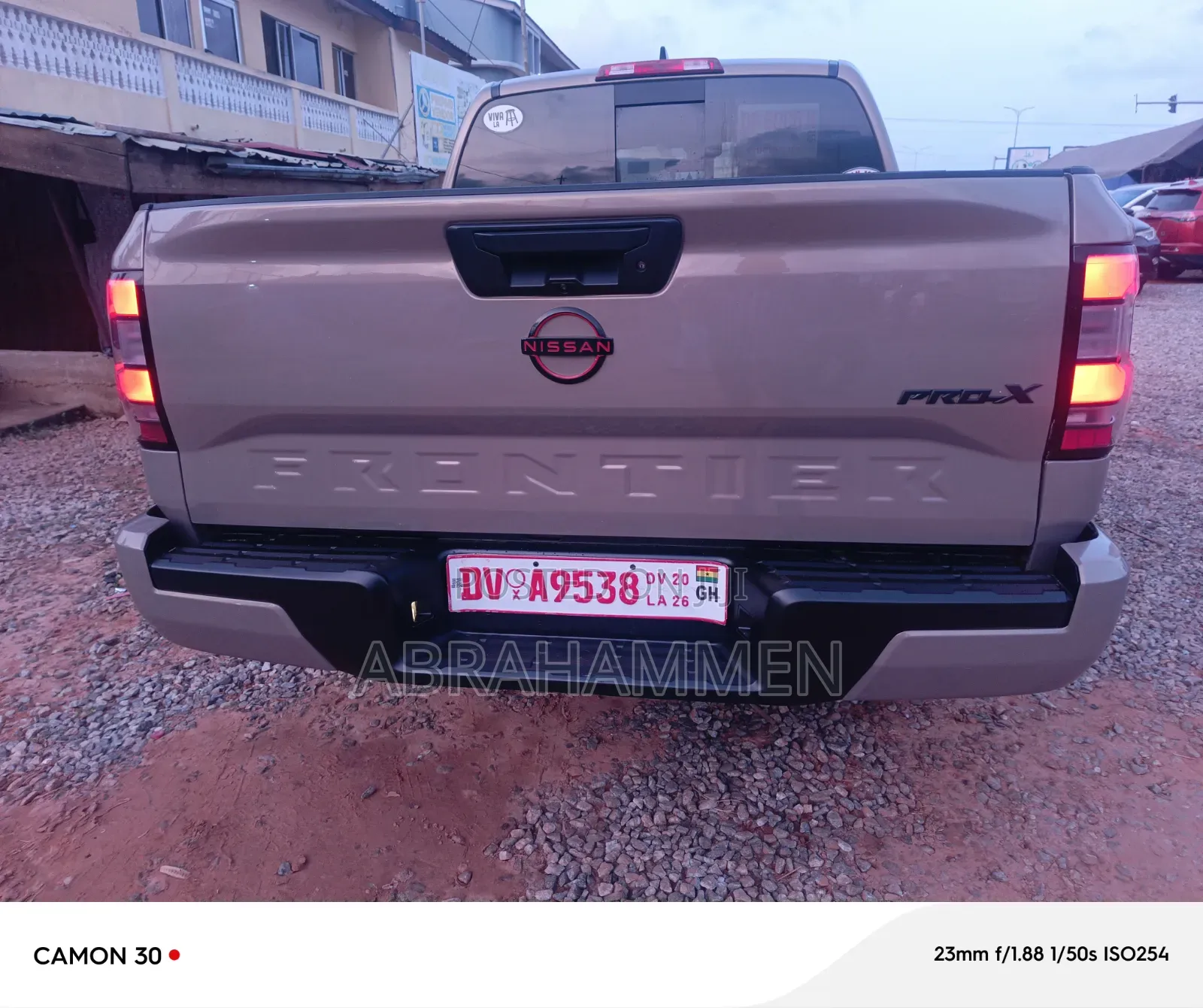 Nissan Frontier PRO-X 2024 Gray