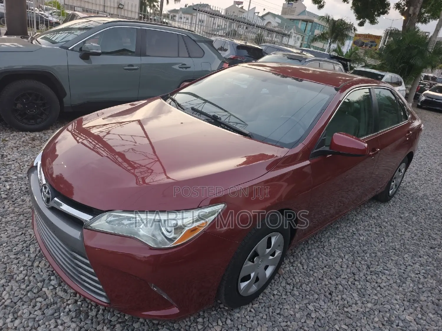 Toyota Camry LE 4dr Sedan (2.5L 4cyl 6A) 2017 Brown