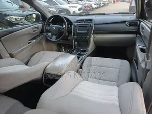 Toyota Camry LE 4dr Sedan (2.5L 4cyl 6A) 2017 Brown