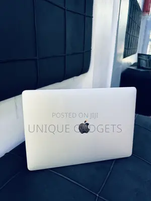 Laptop Apple MacBook Pro 2020 M1 8GB Apple M1 SSD 256GB