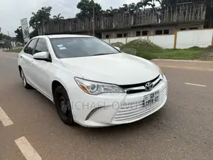 Toyota Camry 2016 White