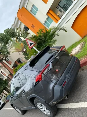 Toyota RAV4 LE 2021 Gray