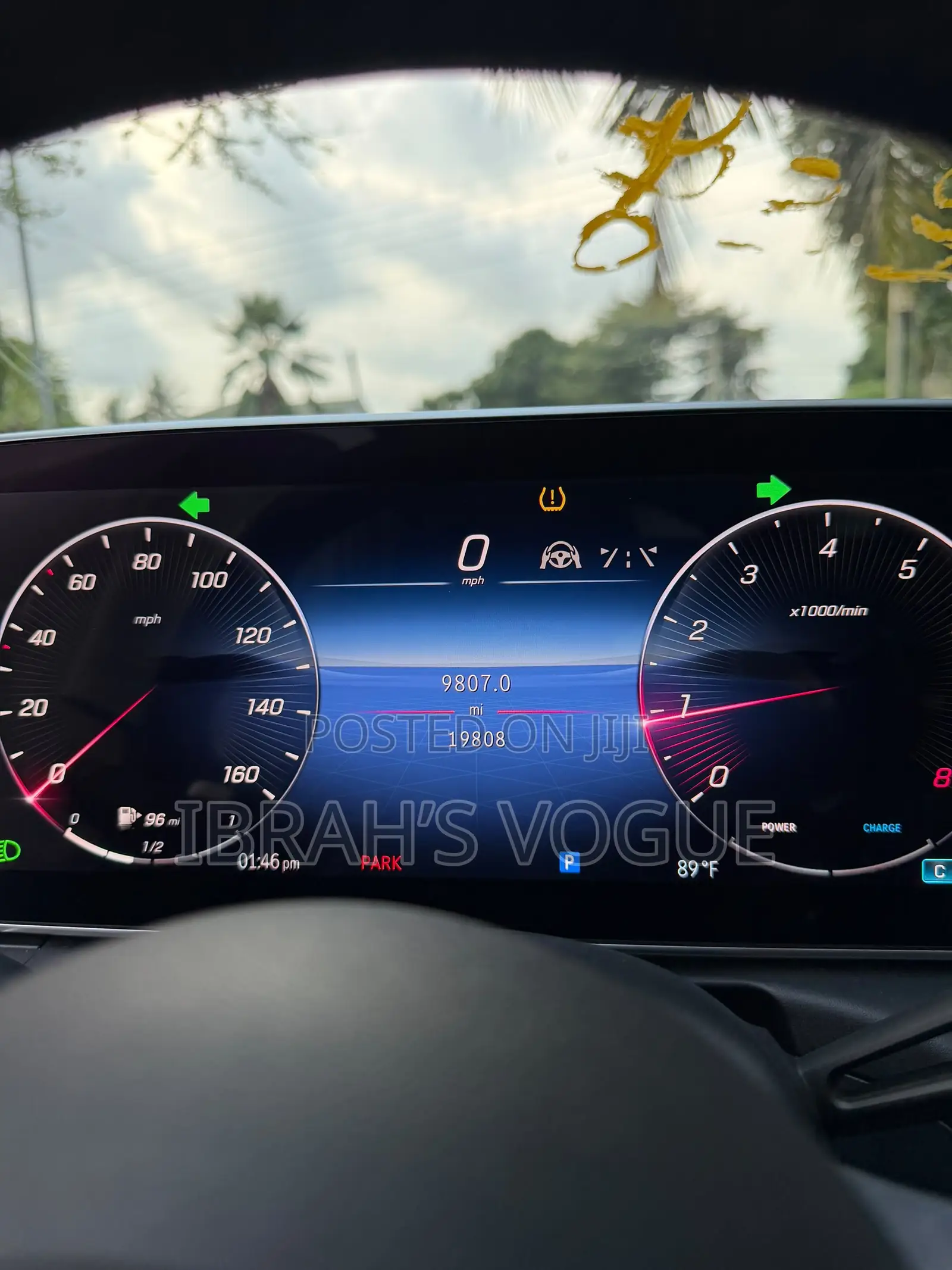Mercedes-Benz C300 2023 White