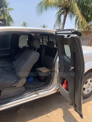 Nissan Frontier King Cab 2006 Silver