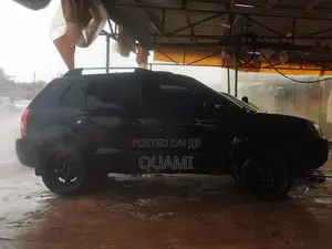 Hyundai Tucson GLS AWD 2010 Black