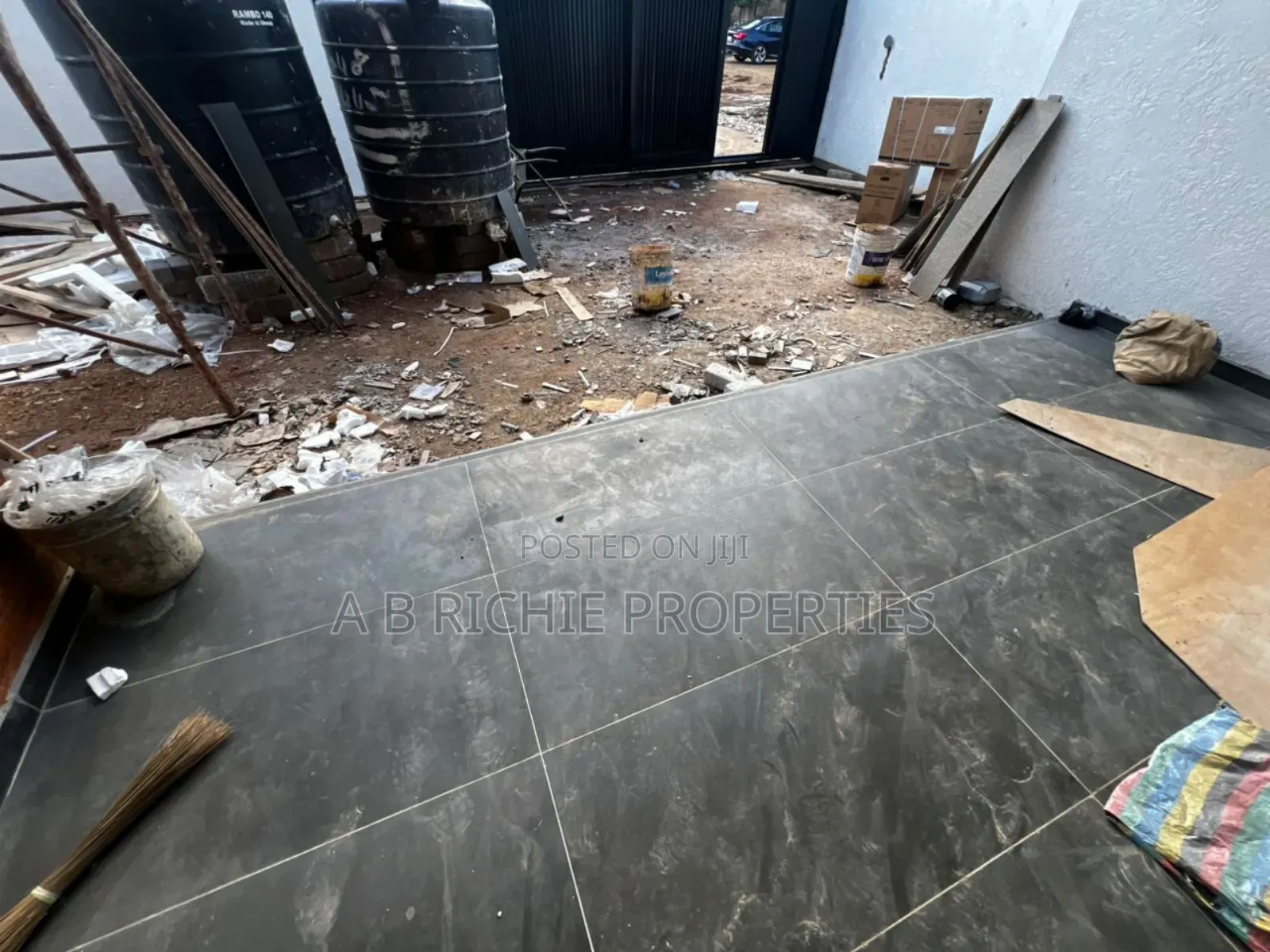 3bdrm House in Ab Richie Properties, Nmai-Dzorn for sale