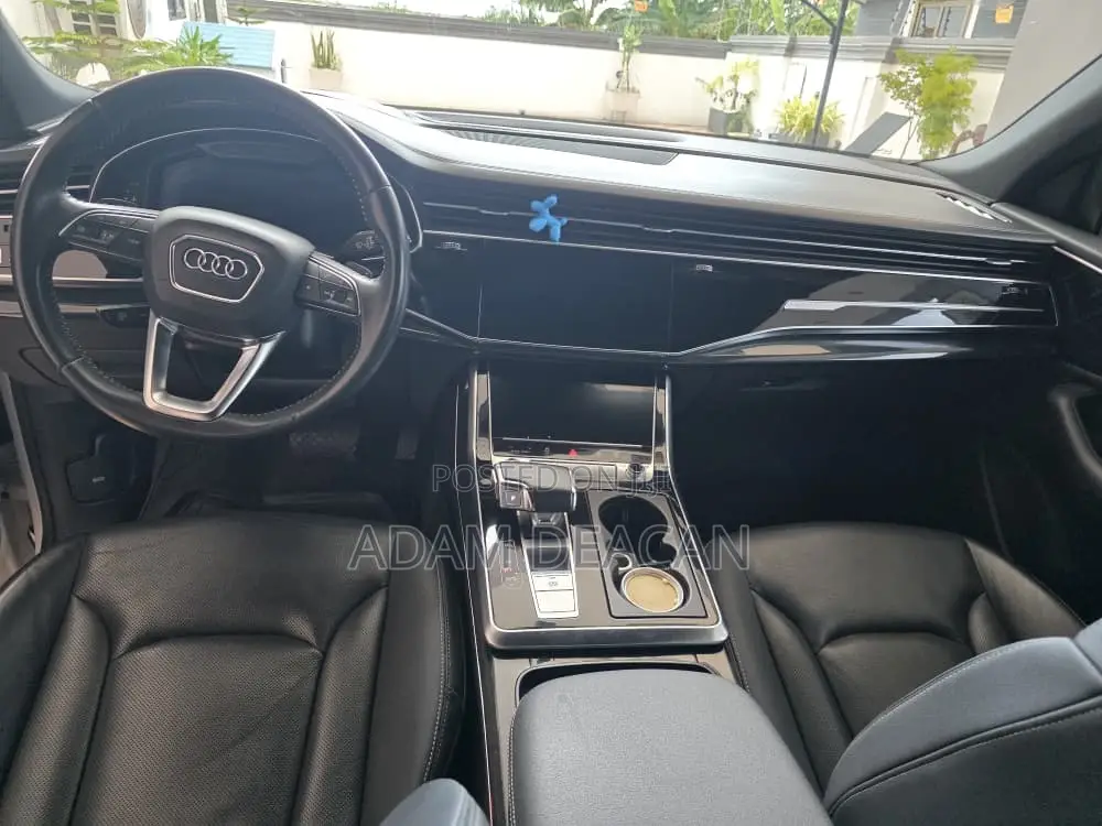 Audi Q8 55 Premium AWD quattro 2020 White