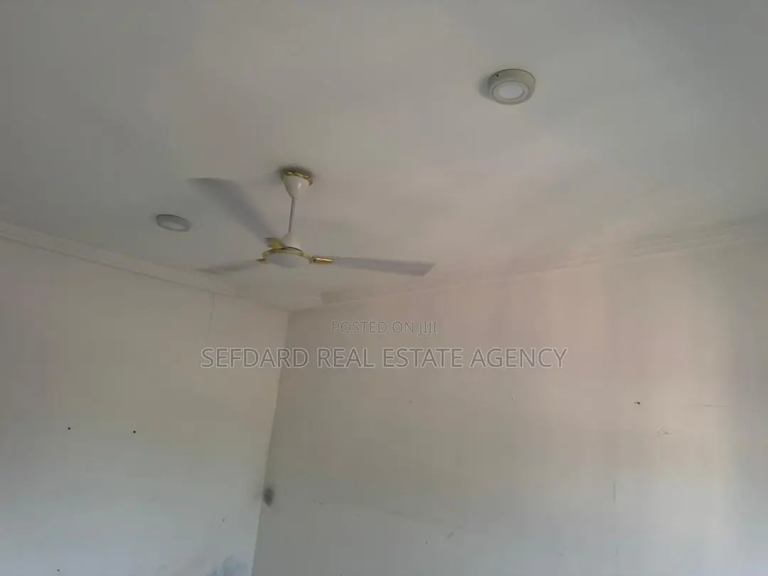 3bdrm Apartment in Sefdard Properties, Tantra Hills for rent