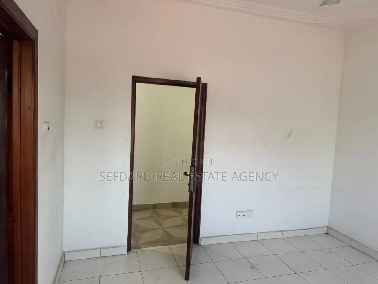 3bdrm Apartment in Sefdard Properties, Tantra Hills for rent