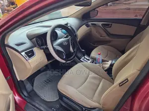 Hyundai Elantra GLS Sedan FWD (1.8L 4cyl 6A) 2013 Red