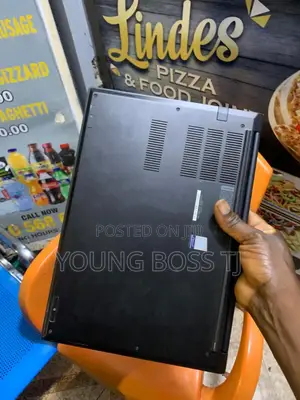 Laptop Lenovo ThinkPad T14 8GB Intel Core i7 HDD+SSD 256GB