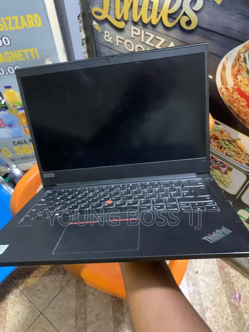 Laptop Lenovo ThinkPad T14 8GB Intel Core i7 HDD+SSD 256GB