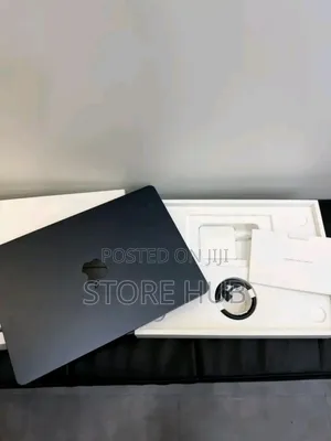 New Laptop Apple MacBook Air 16GB Apple M4 SSD 512GB