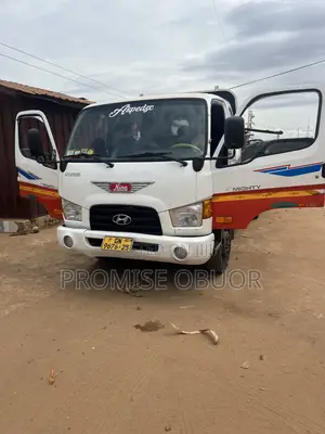 Hyundai E - Mighty , Very Neat and Strong