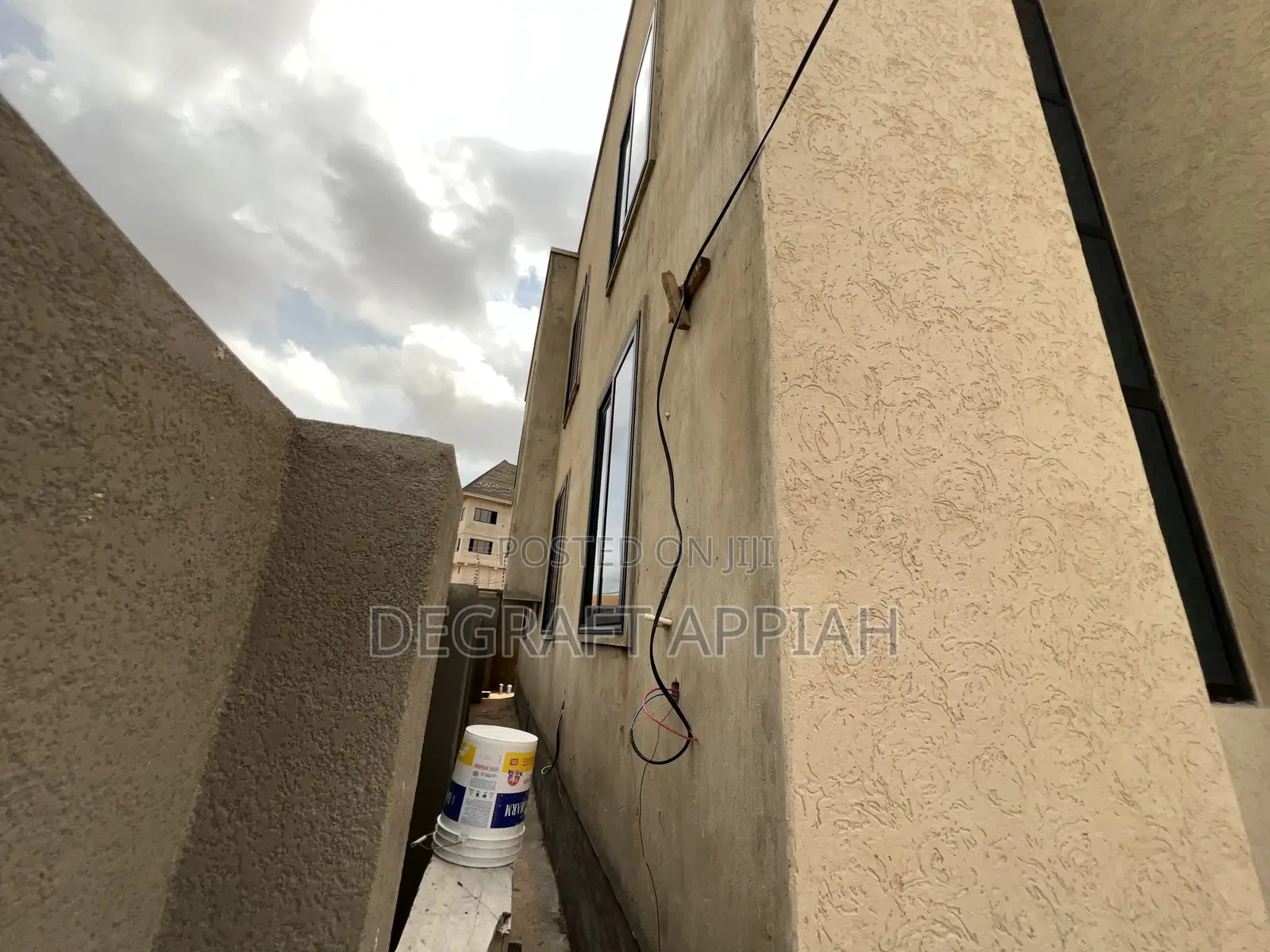 4bdrm House in Santasi Brofoyedru, Kumasi Metropolitan for sale