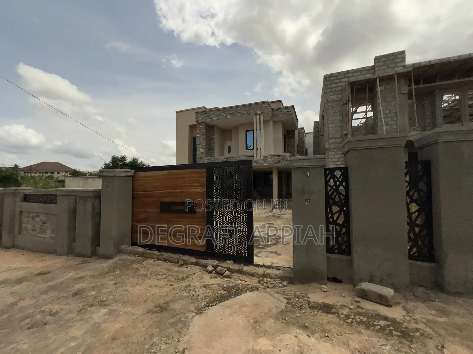 4bdrm House in Santasi Brofoyedru, Kumasi Metropolitan for sale