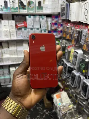 Apple iPhone XR 64 GB Red