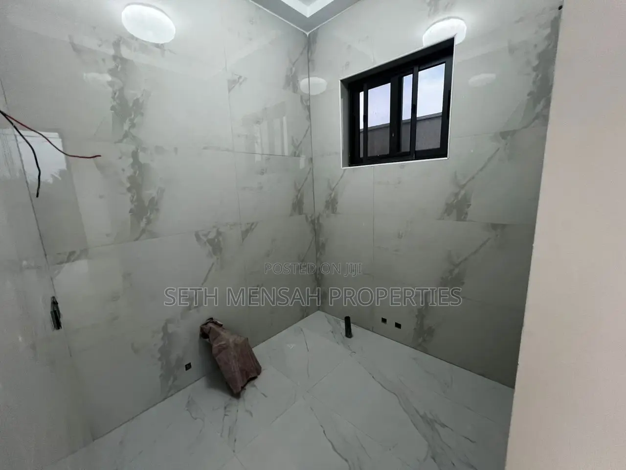 3bdrm House in 3 Bedroom House For, Ability for sale