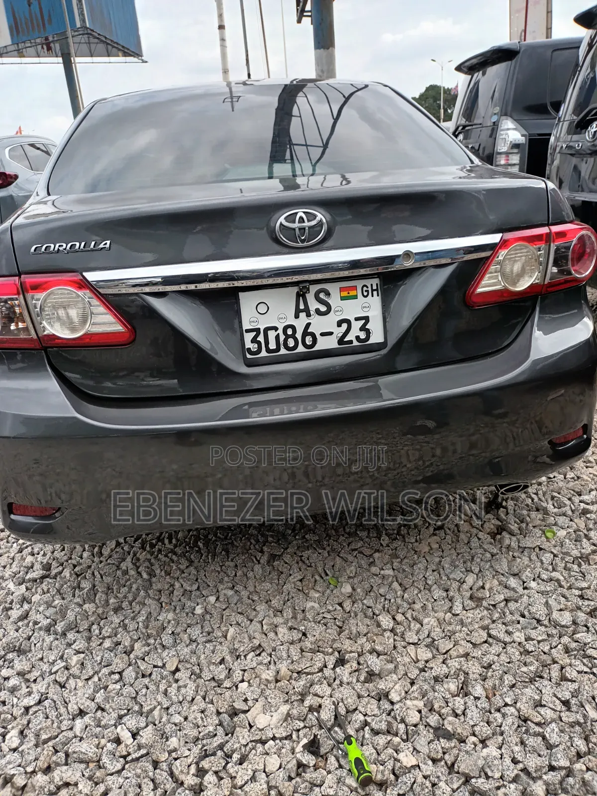 Toyota Corolla L 4dr Sedan (1.8L 4cyl 5M) 2013 Beige
