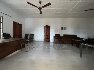 3bdrm House in Santasi Pakyi, Kumasi Metropolitan for sale