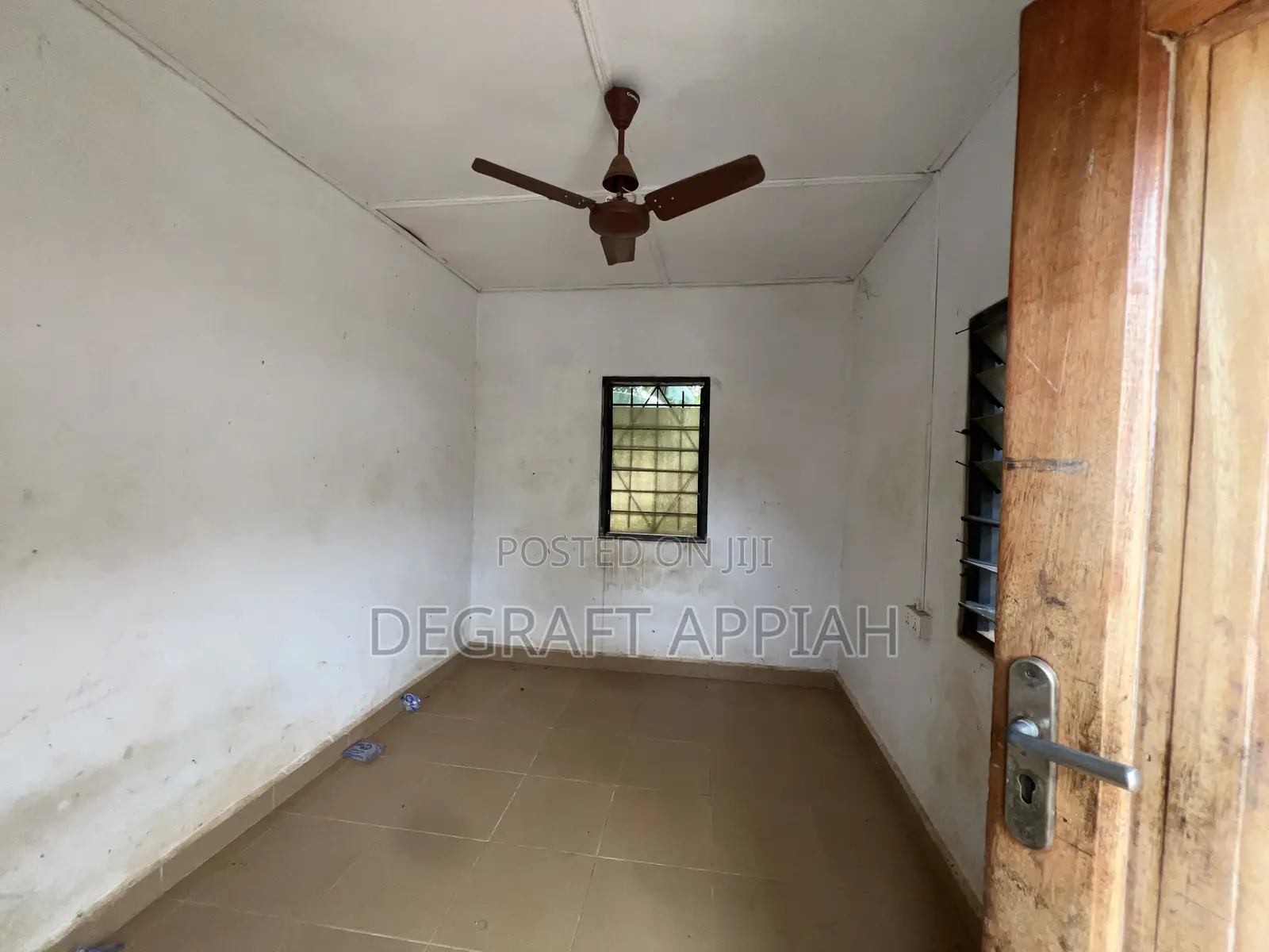 3bdrm House in Santasi Pakyi, Kumasi Metropolitan for sale