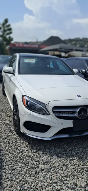 Mercedes-Benz C400 2017 White