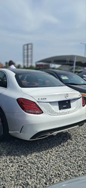 Mercedes-Benz C400 2017 White