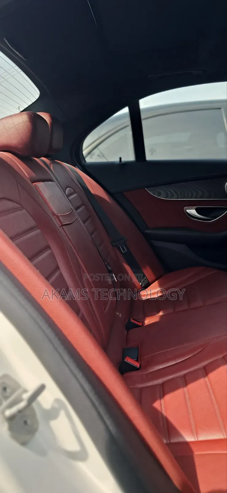 Mercedes-Benz C400 2017 White