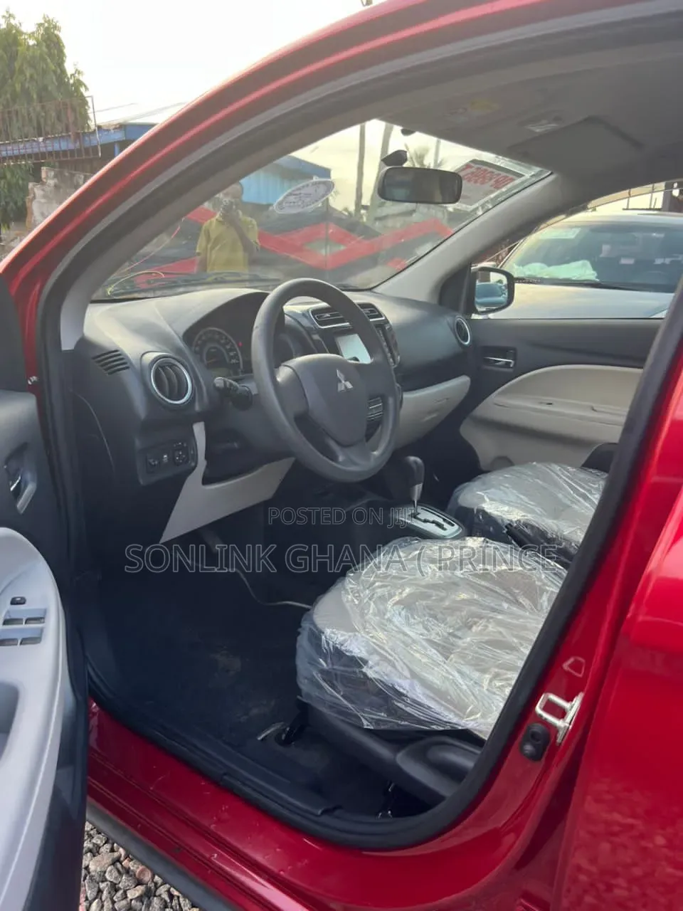 Mitsubishi Mirage DE 4dr Hatchback (1.2L 3cyl CVT) 2014 Red
