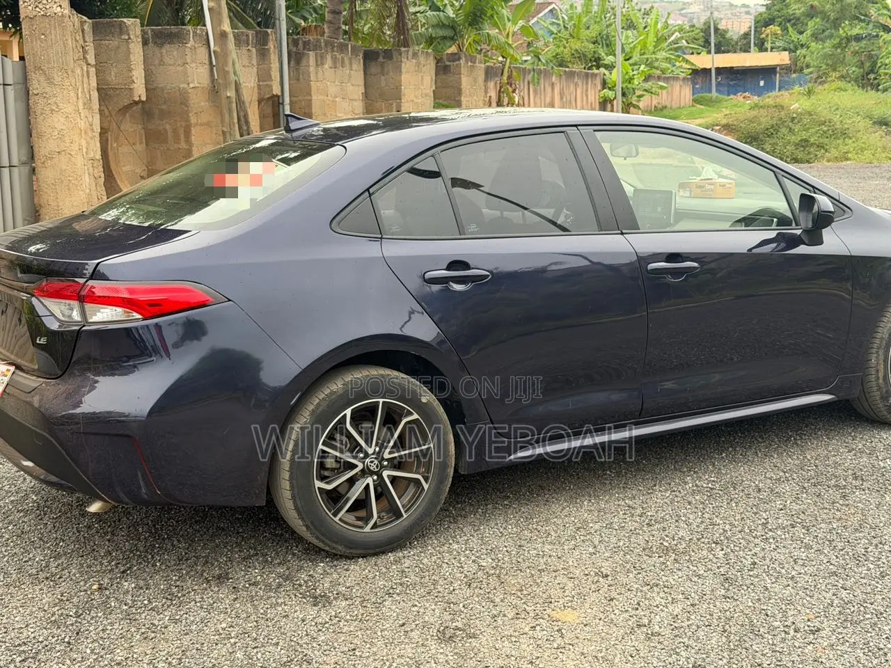 Toyota Corolla LE 2021 Blue