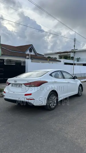 Hyundai Elantra 2014 White