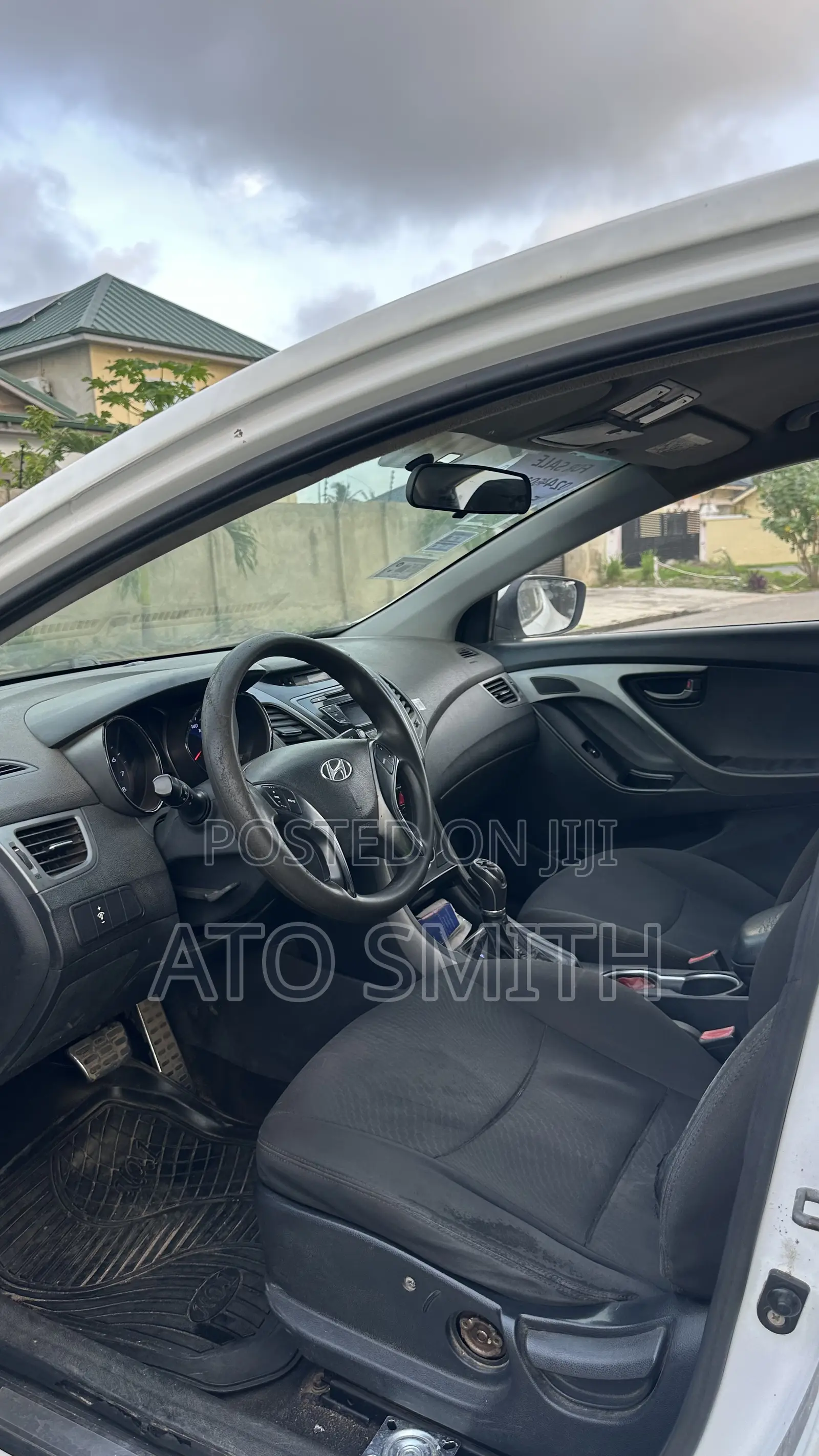 Hyundai Elantra 2014 White