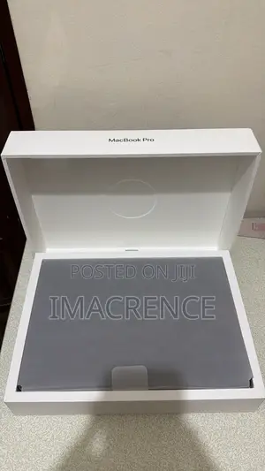 New Laptop Apple MacBook Pro 2023 M3 Pro 36GB Apple M3 Pro SSD 512GB