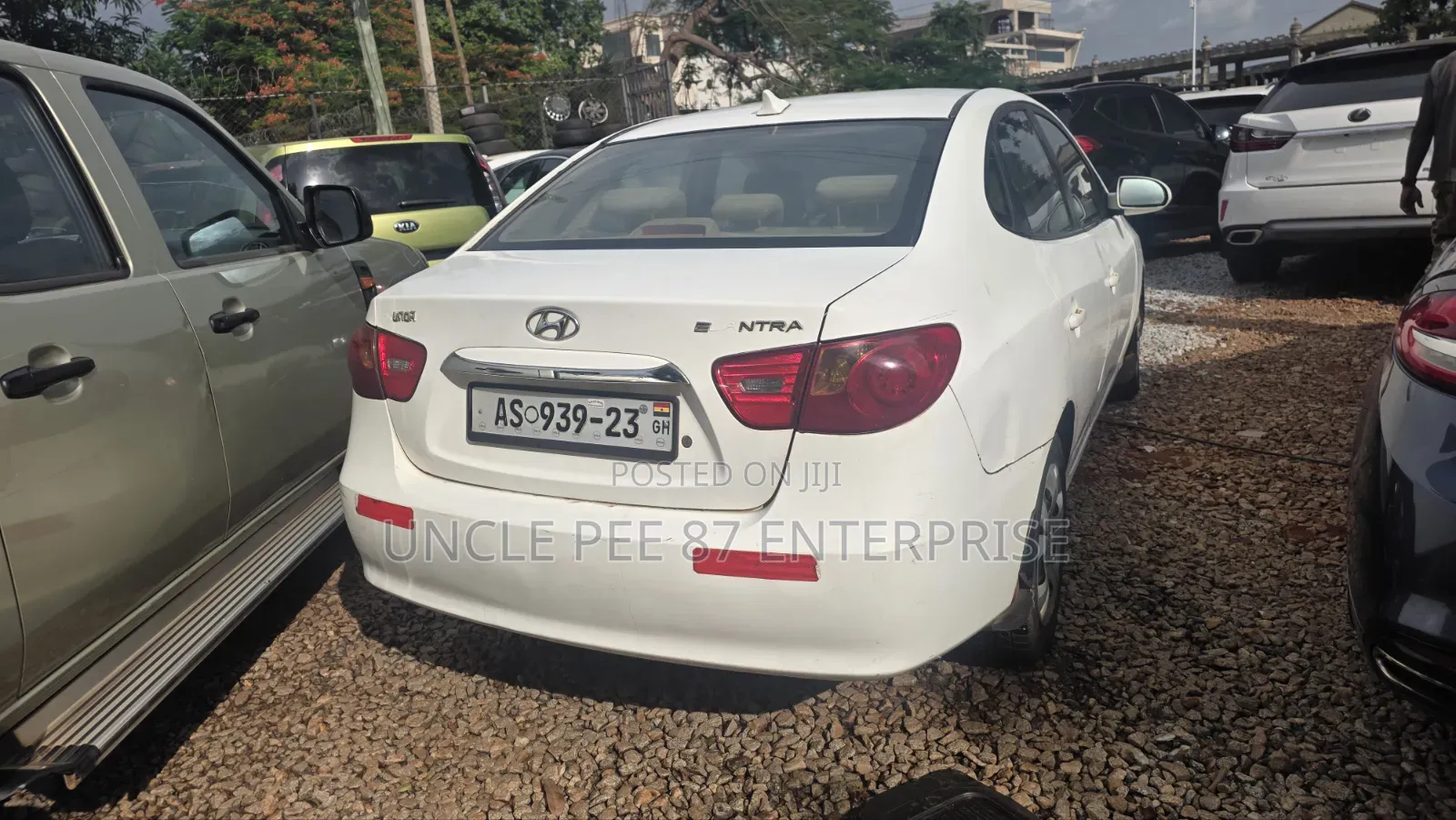 Hyundai Elantra GLS Automatic 2011 White