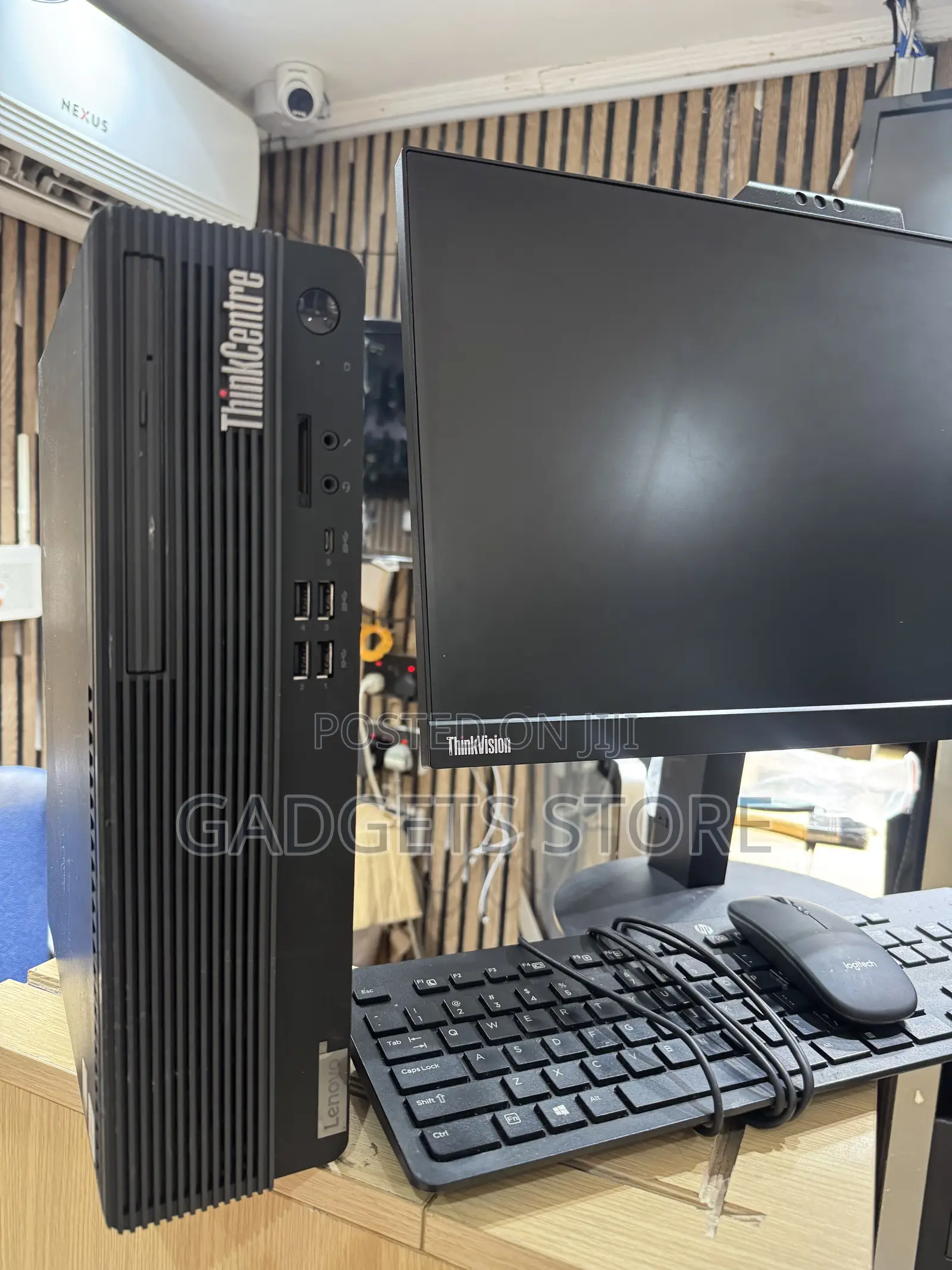 Desktop Computer Lenovo ThinkCentre M710 SFF 16GB Intel Core i5 HDD 1T