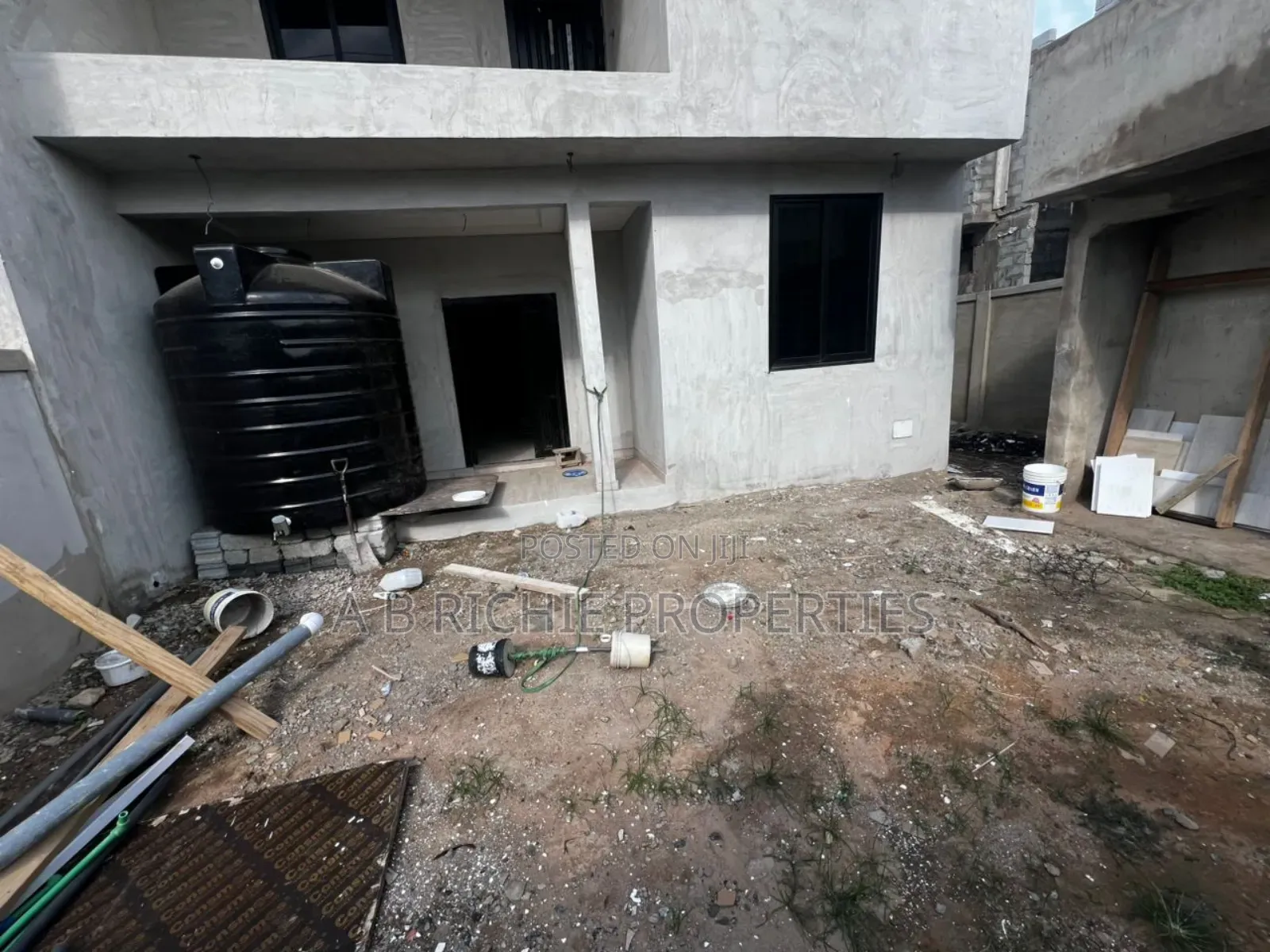 3bdrm House in Ab Richie Properties, Nmai-Dzorn for sale
