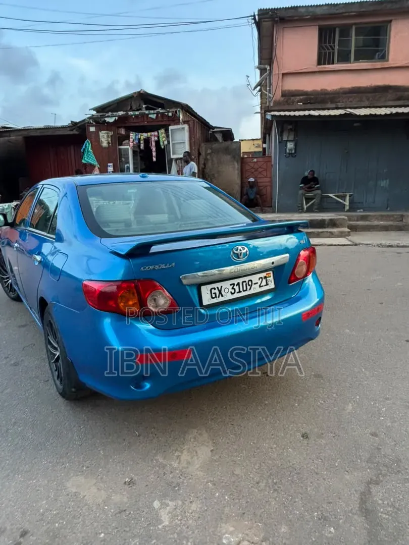 Toyota Corolla 2010 Blue