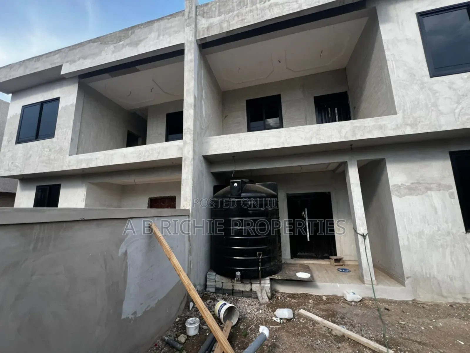 3bdrm House in Ab Richie Properties, Nmai-Dzorn for sale