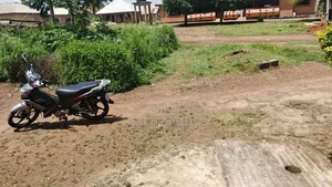 Uncompleted Three Bedroom Self-Contain for Sale in Sunyani Yahima