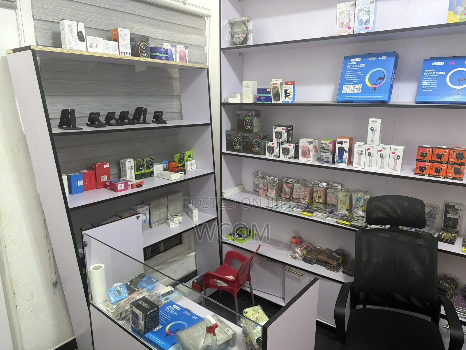 Furnished Shop for Rent