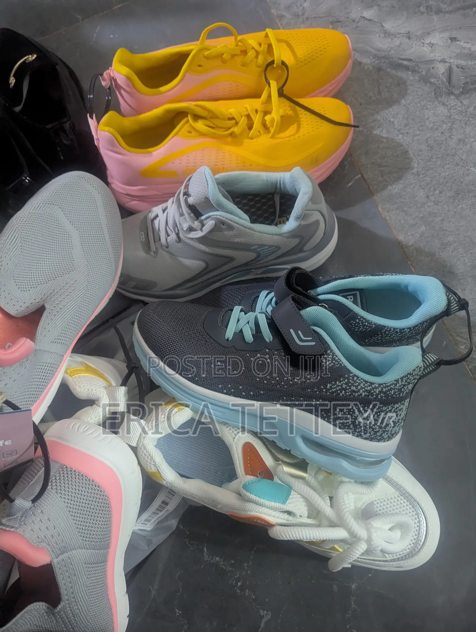 Wholesale Sneakers for Sale