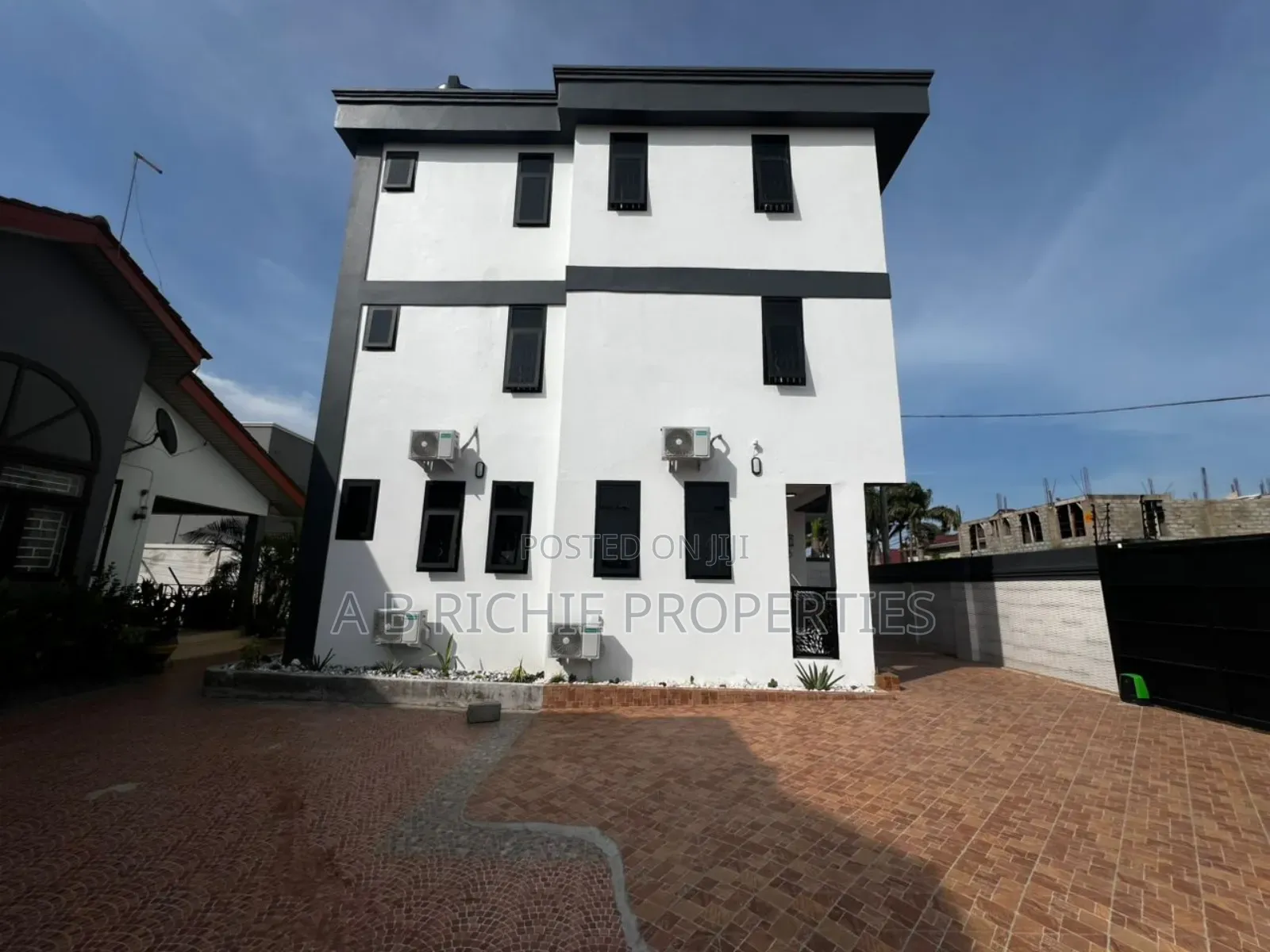 1bdrm Apartment in Ab Richie Properties, Boundary Road Area for rent