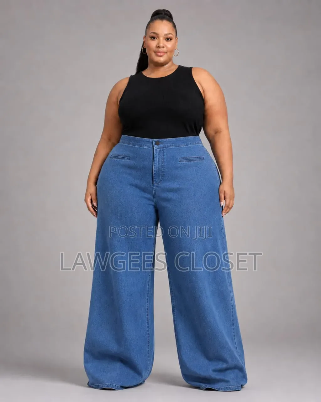 Plus-Size Baggy Jeans.