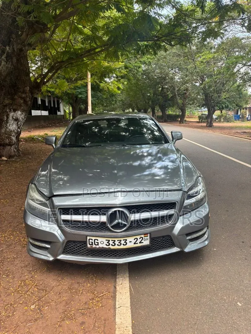 Mercedes-Benz CLS 550 2012 Silver